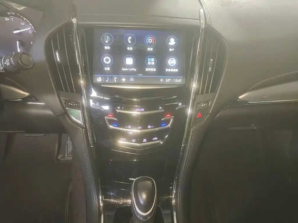 Cadillac ATS-L 2018 — фото 13