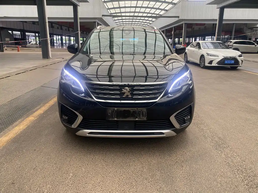 Peugeot 5008 2018 — фото 2