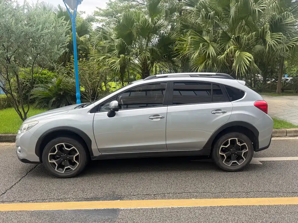 Subaru XV 2012