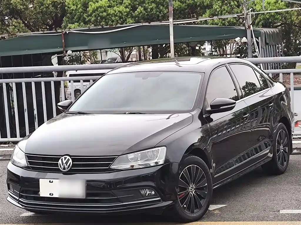 Volkswagen Sagitar 2018 — фото 1