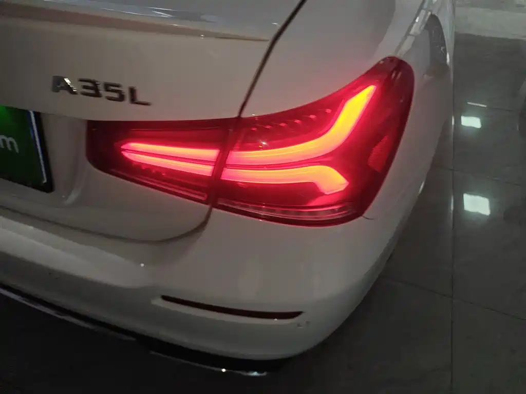 Mercedes-Benz A-Class 2020 — фото 8