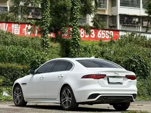 Jaguar XEL 2024