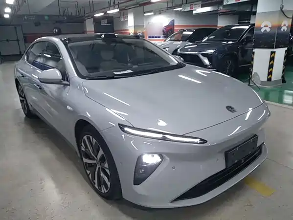 NIO ET7 2023