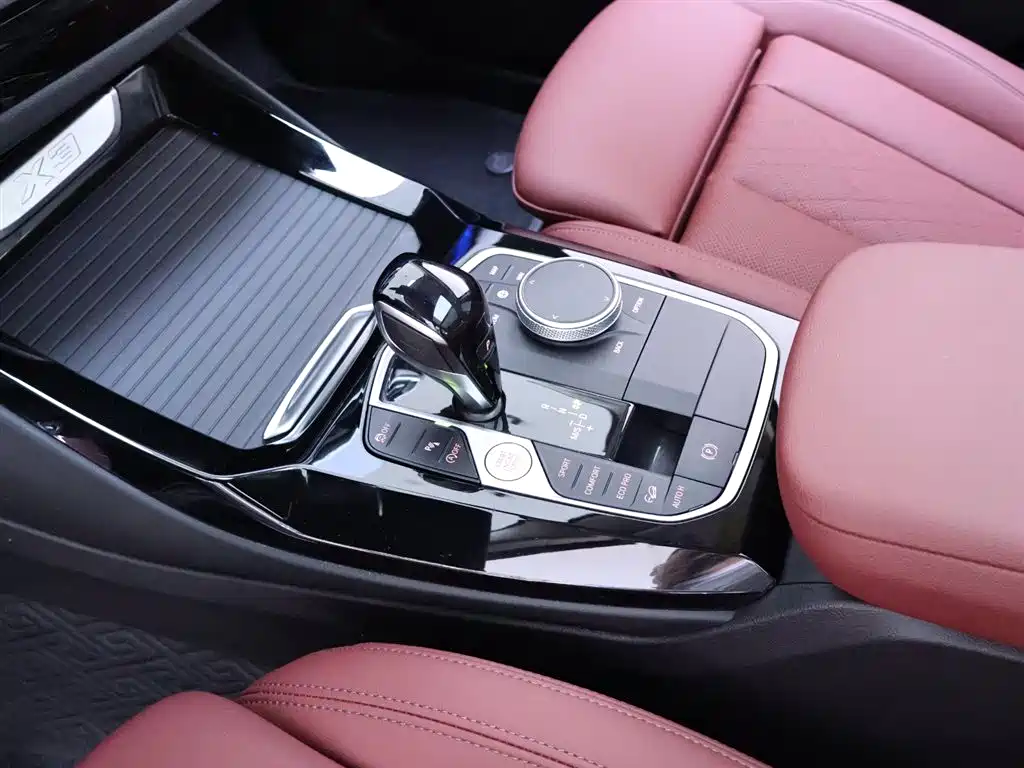 BMW X3 2022 — фото 12