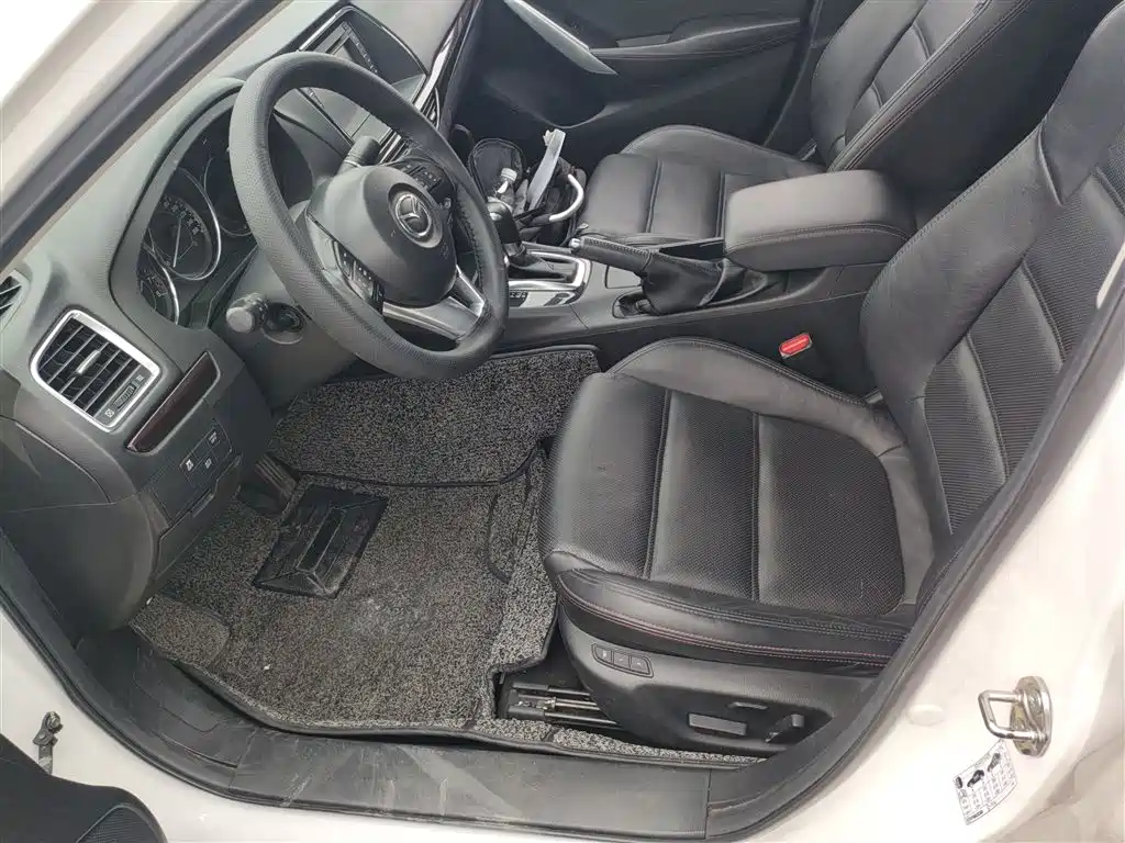 Mazda Atenza 2015 — фото 15