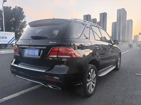 Mercedes-Benz GLE 2018