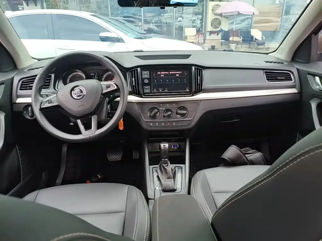 Skoda Kamiq 2019 — фото 10