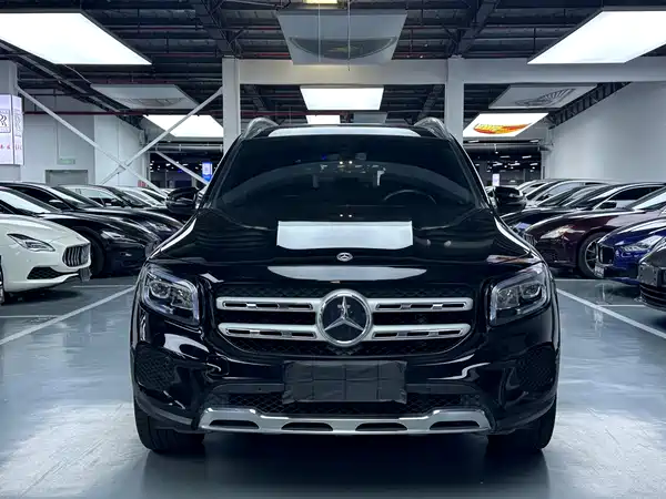 Mercedes-Benz GLB 2021