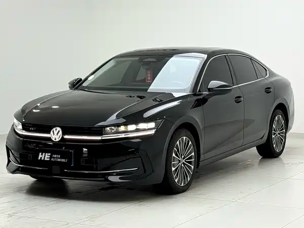 Volkswagen Magotan 2025