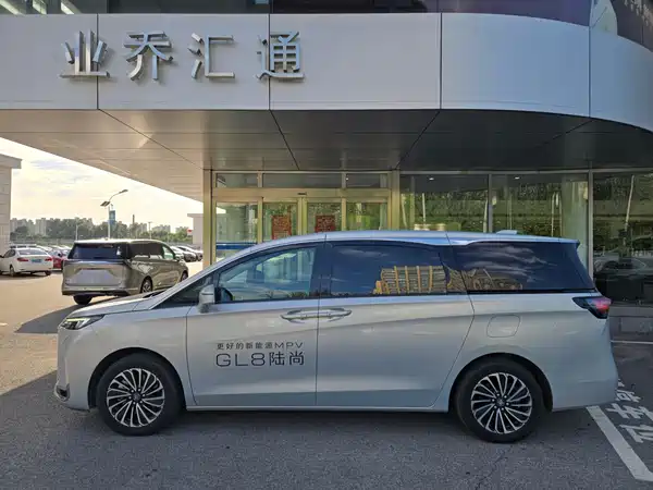 Buick GL8 New Energy 2025