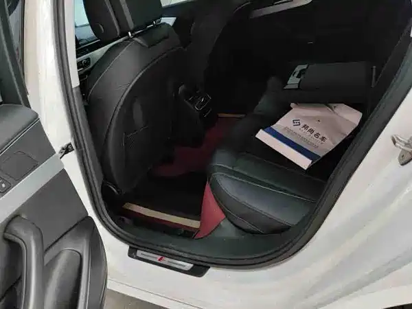 Audi A4L 2021