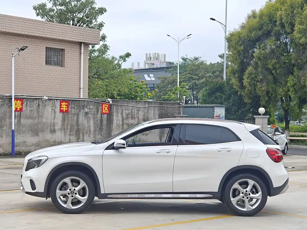 Mercedes-Benz GLA 2017 — фото 4