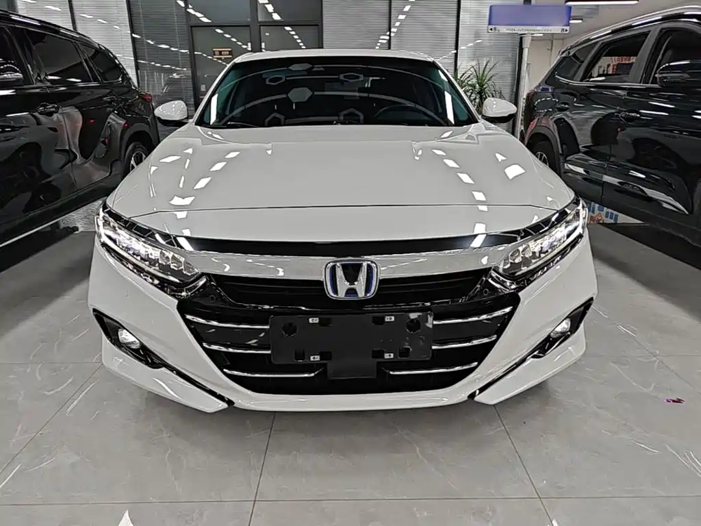 Honda Accord 2022 — фото 3