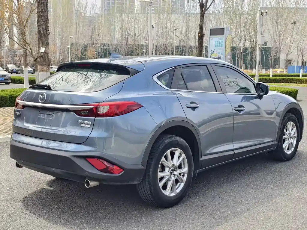 Mazda CX-4 2017 — фото 6