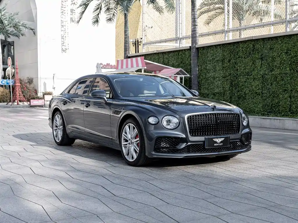 Bentley Flying Spur 2024