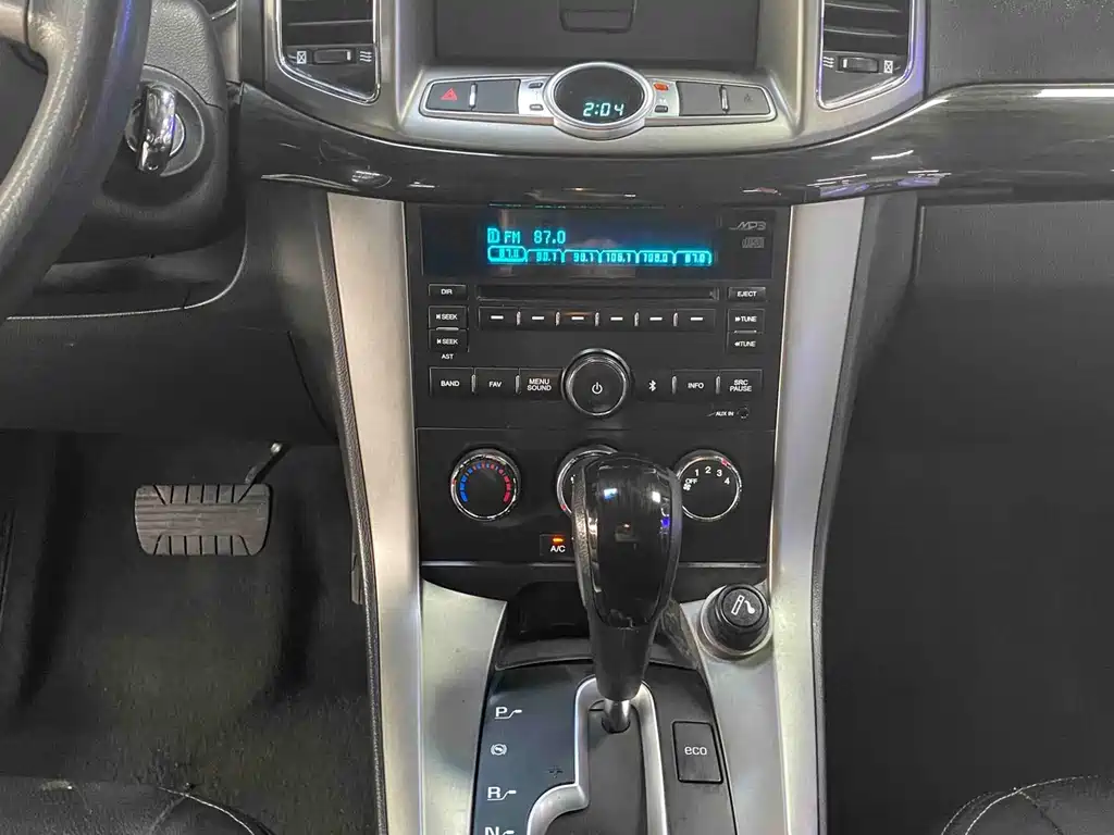Chevrolet Captiva 2015 — фото 16