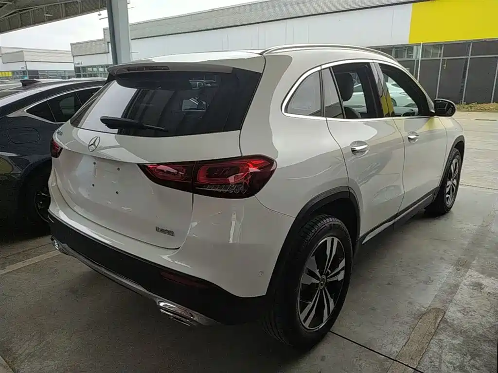 Mercedes-Benz GLA 2021 — фото 7