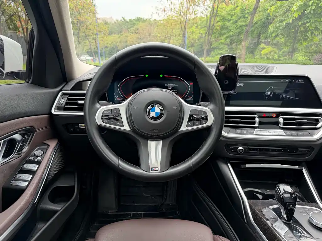 BMW 3 Series 2020 — фото 12