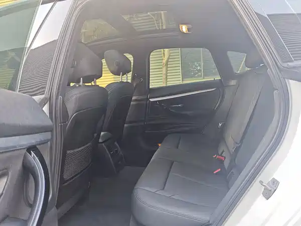BMW 3 Series GT 2019