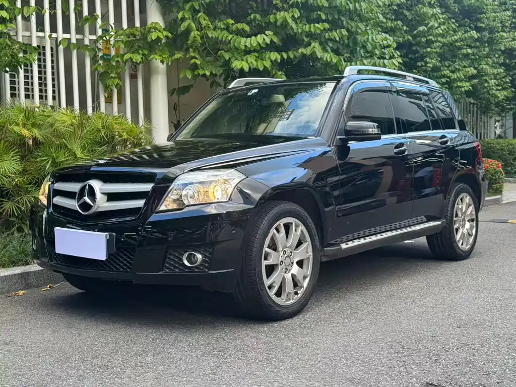 Mercedes-Benz GLK-Class 2012