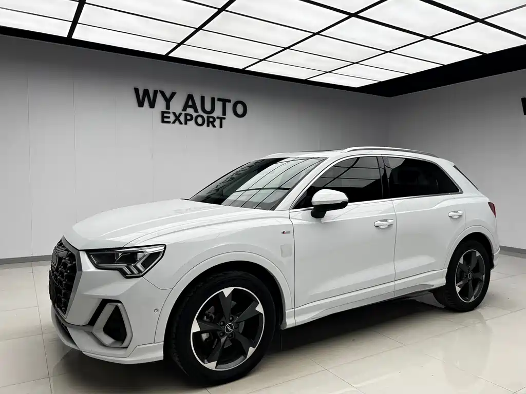 Audi Q3 2021