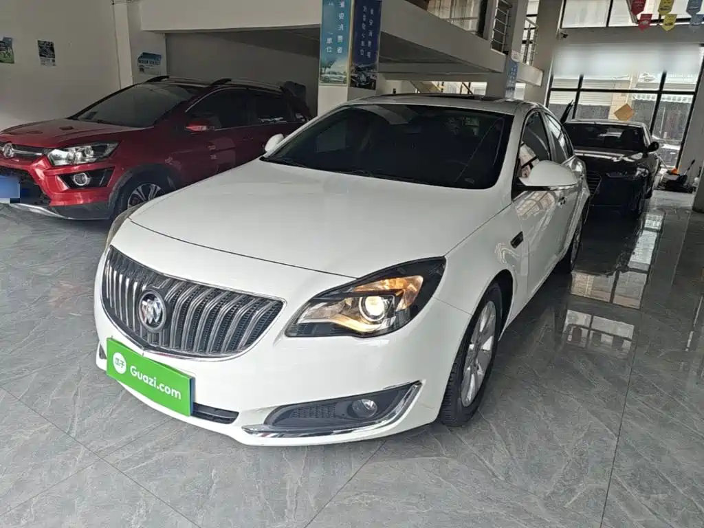 Buick Regal 2015 — фото 1
