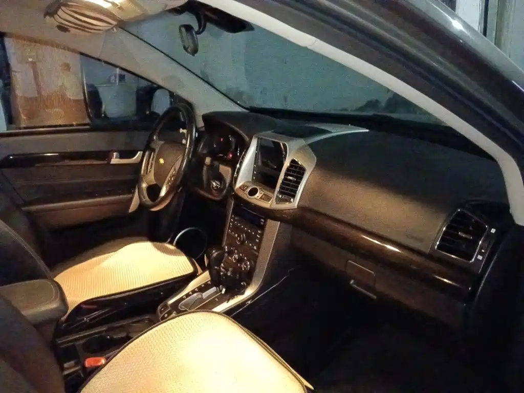 Chevrolet Captiva 2015 — фото 18