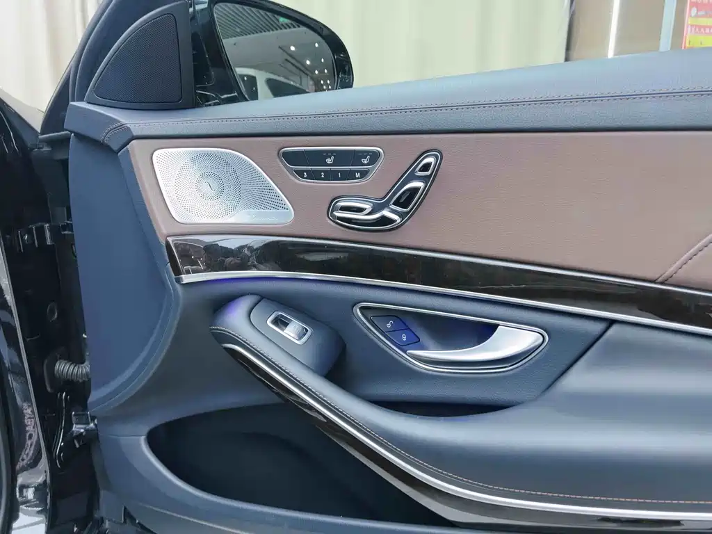 Mercedes-Benz Maybach S-Class 2020