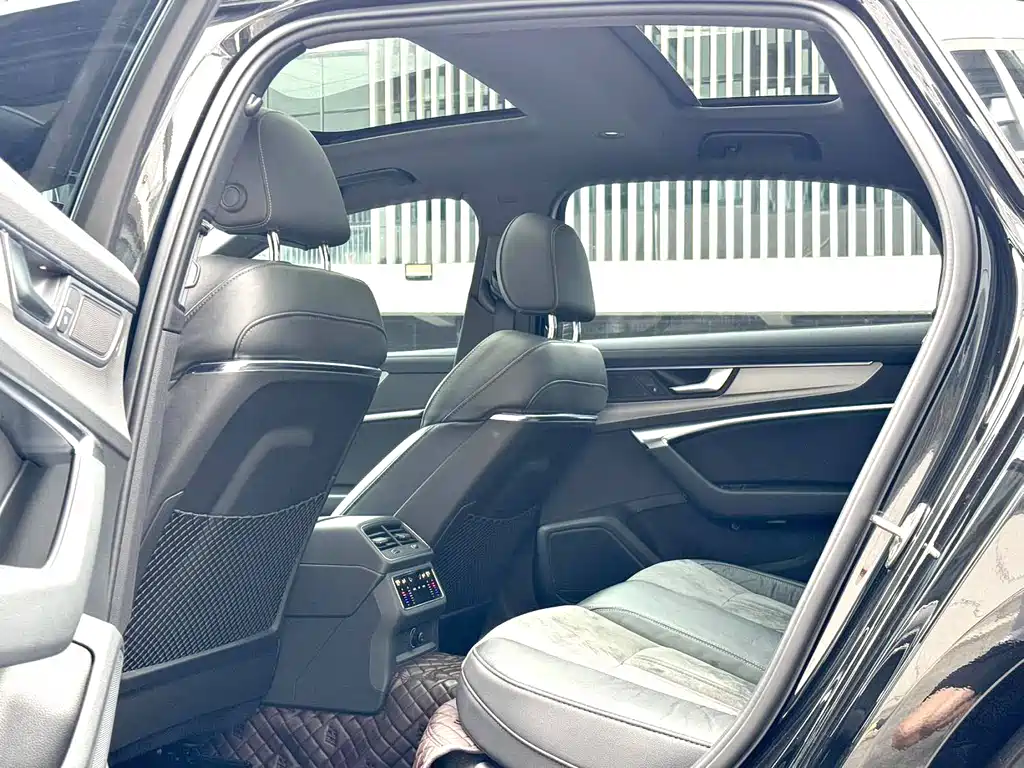 Audi A6L 2021
