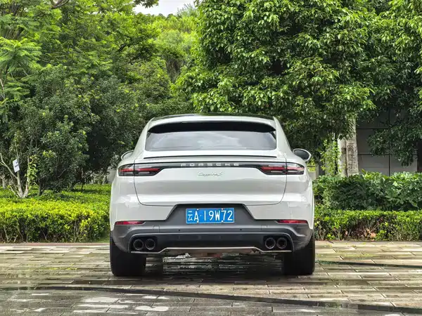 Porsche Cayenne 2020