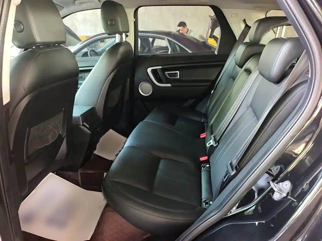 Land Rover Discovery Sport 2019 — фото 17