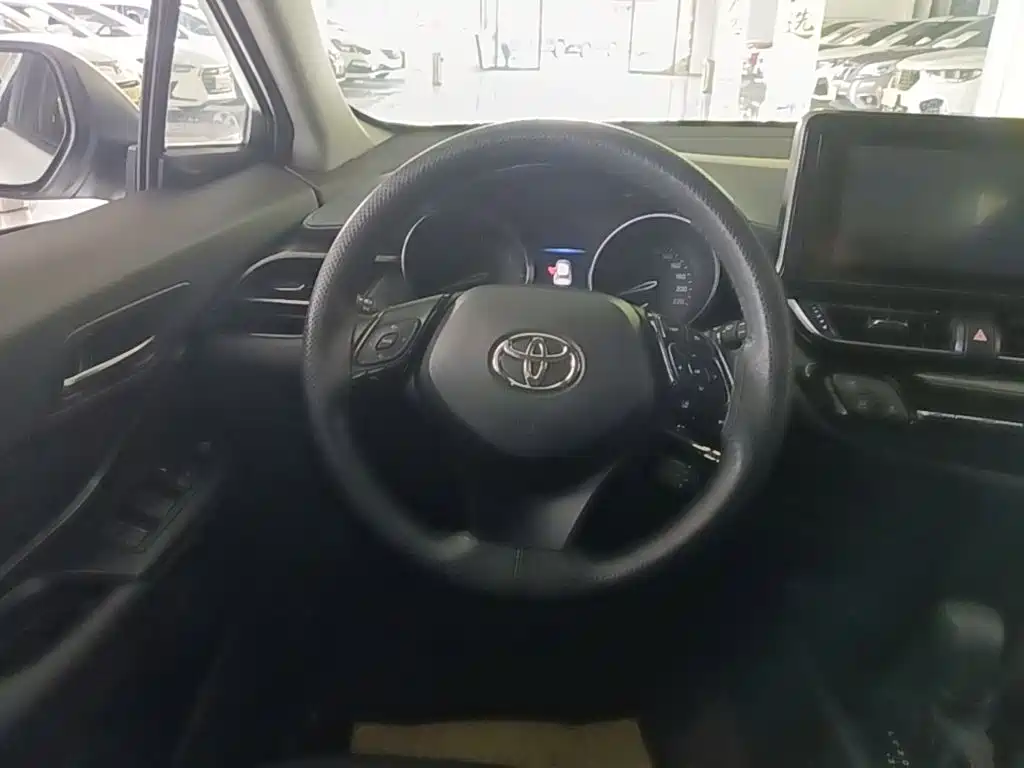 Toyota IZOA 2021 — фото 11