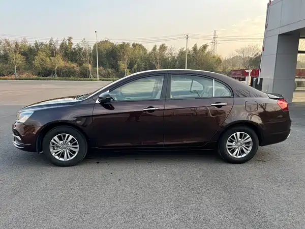 Geely Emgrand 2018