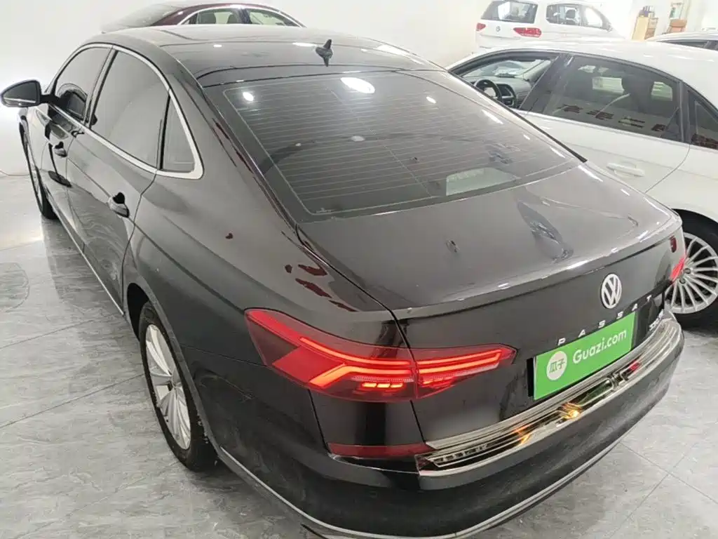 Volkswagen Passat 2019 — фото 5