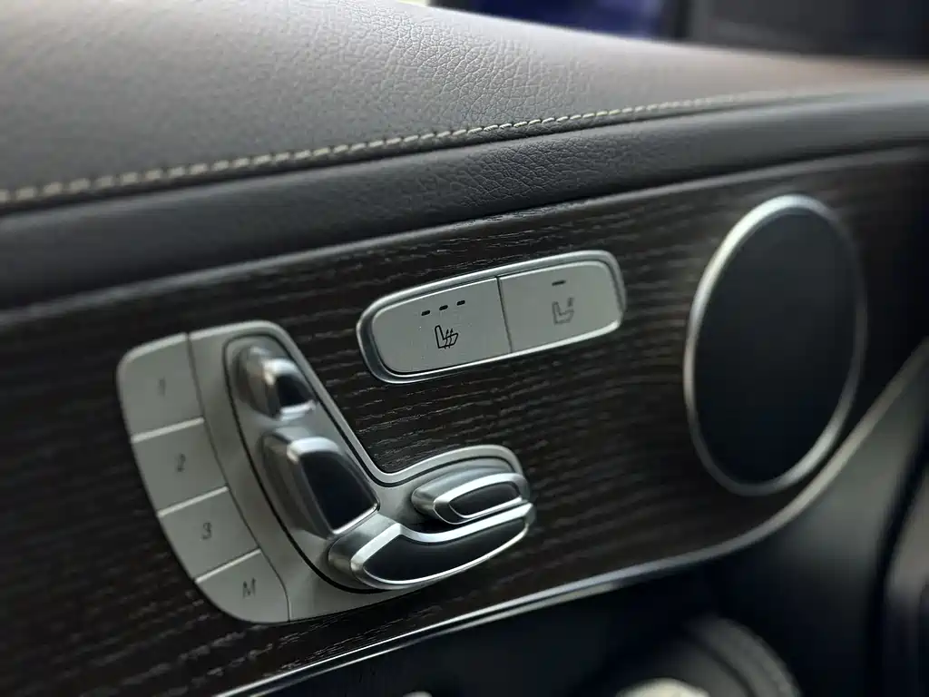 Mercedes-Benz GLC 2023 — фото 13