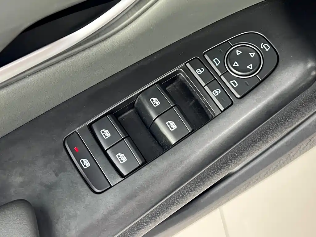 BYD Pro New Energy 2025 — фото 15