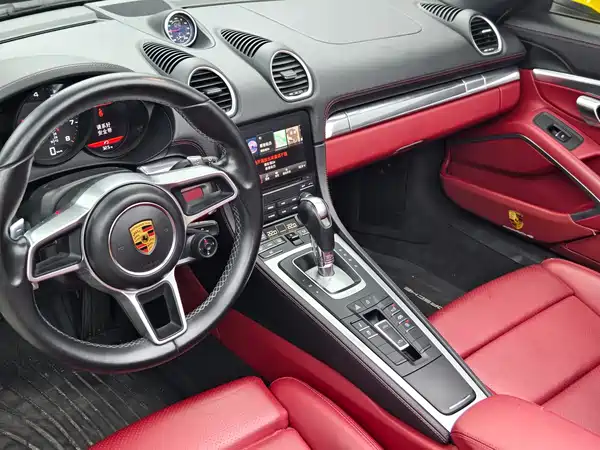 Porsche 718 2022