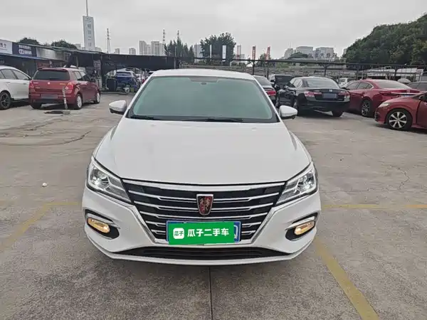 Roewe i5 2020