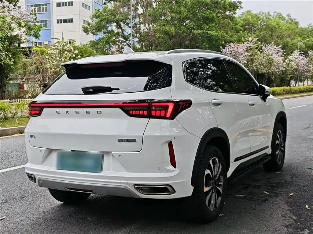 Exeed Zhaofeng C-DM 2023 — фото 15