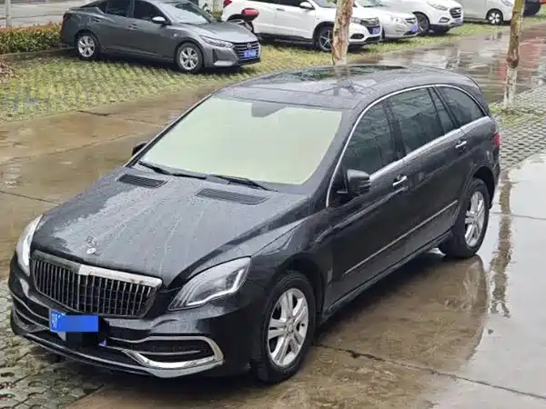 Mercedes-Benz R-Class 2009