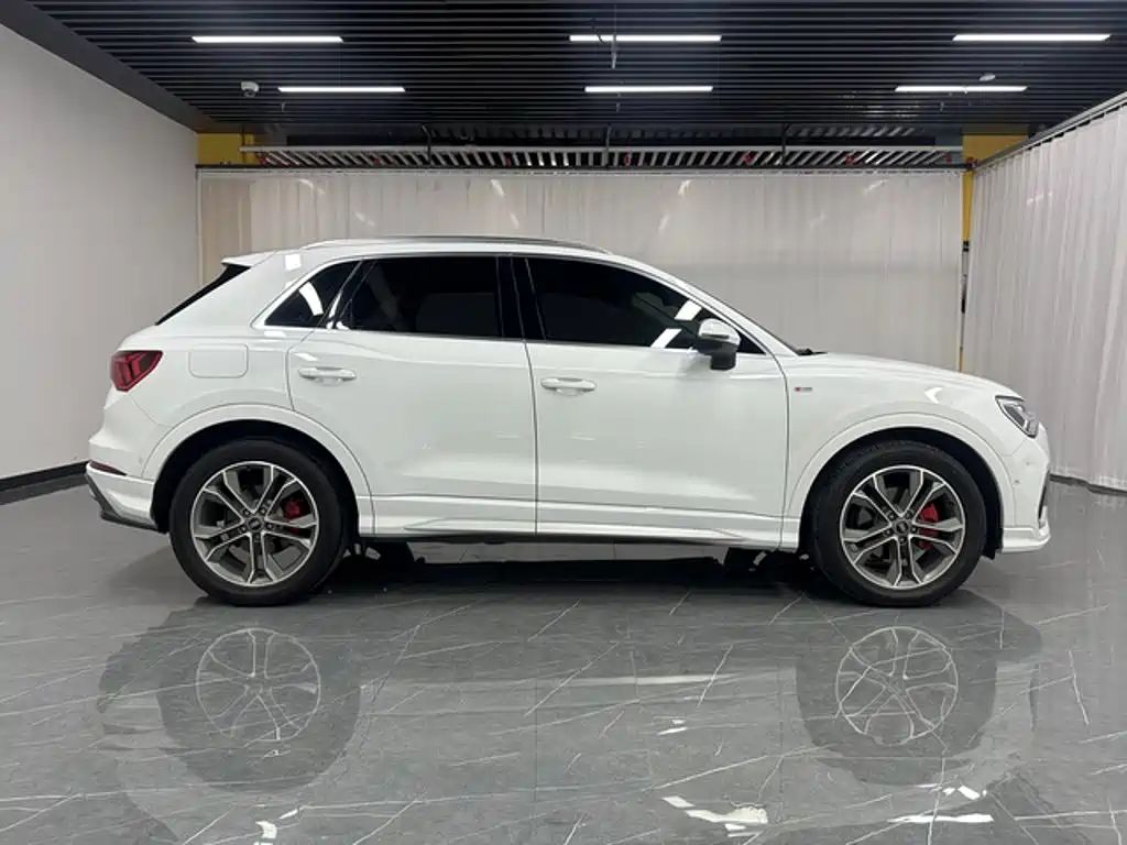 Audi Q3 2022
