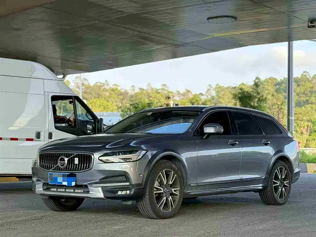 Volvo V90 2018 — фото 1