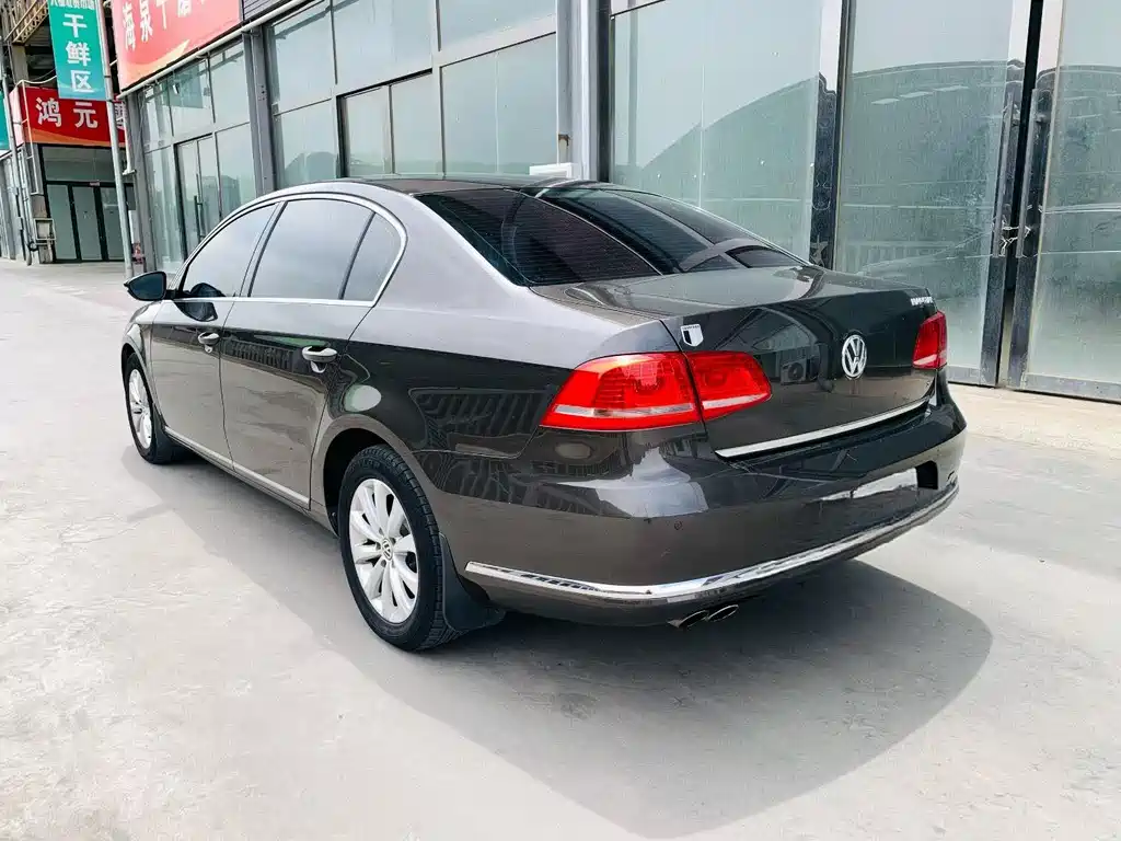 Volkswagen Magotan 2016