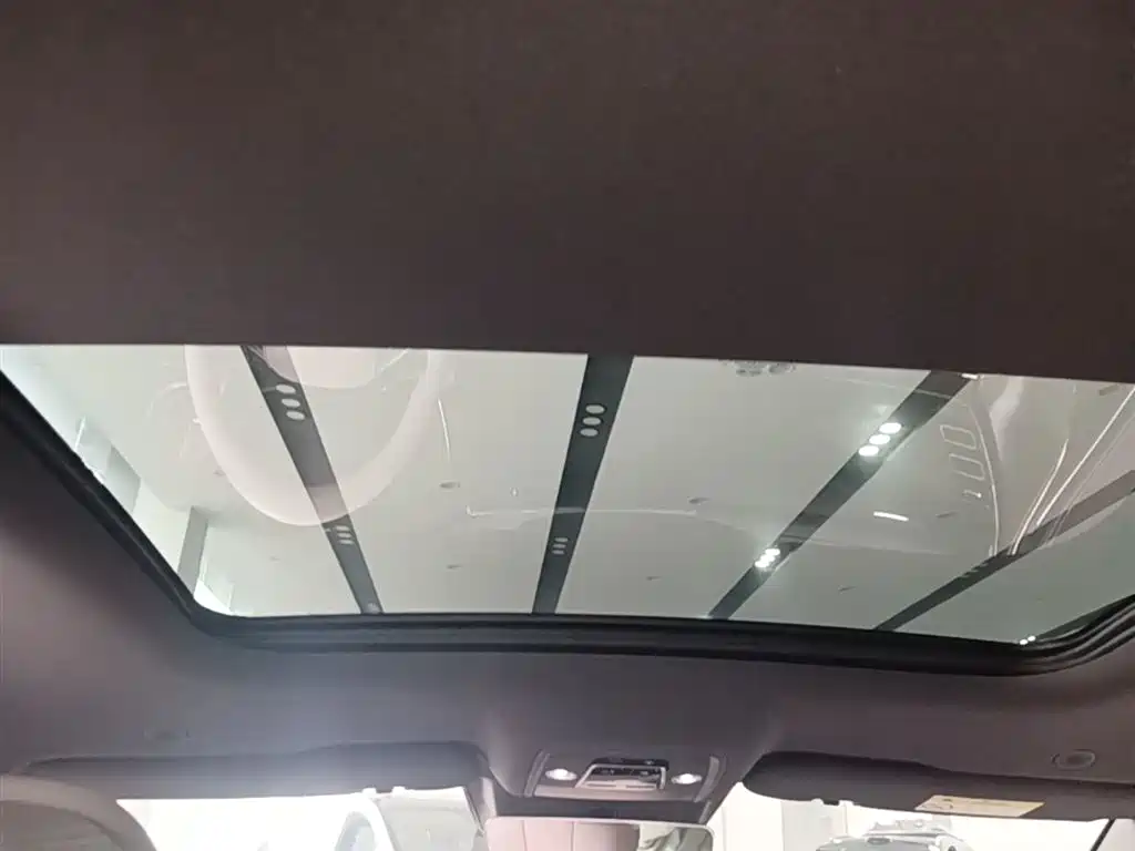BYD Han 2025 — фото 18
