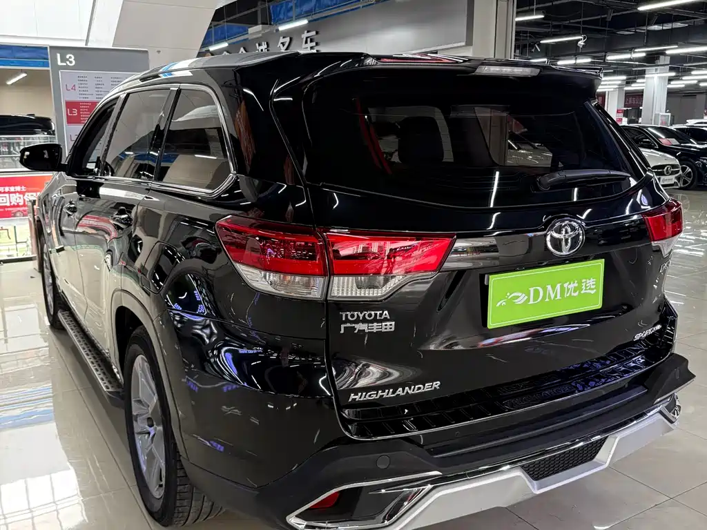 Toyota Highlander 2018 — фото 7