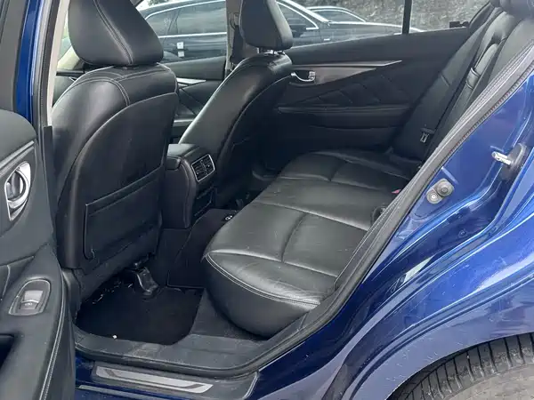Infiniti Q50L 2016