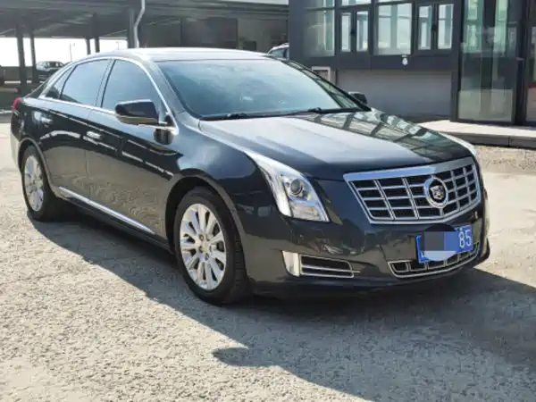 Cadillac XTS 2013