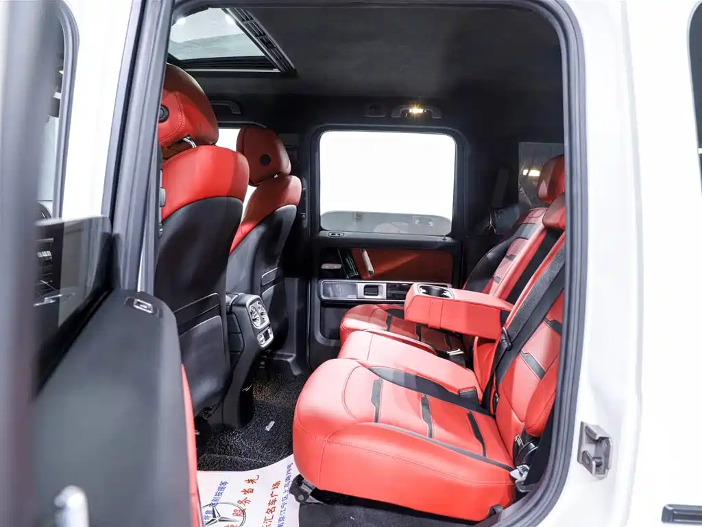 Mercedes-Benz G-Class AMG 2020 — фото 11