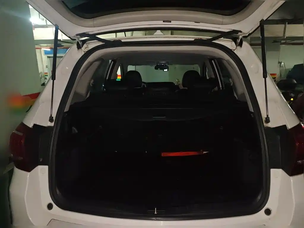 Haval H6 2015 — фото 16
