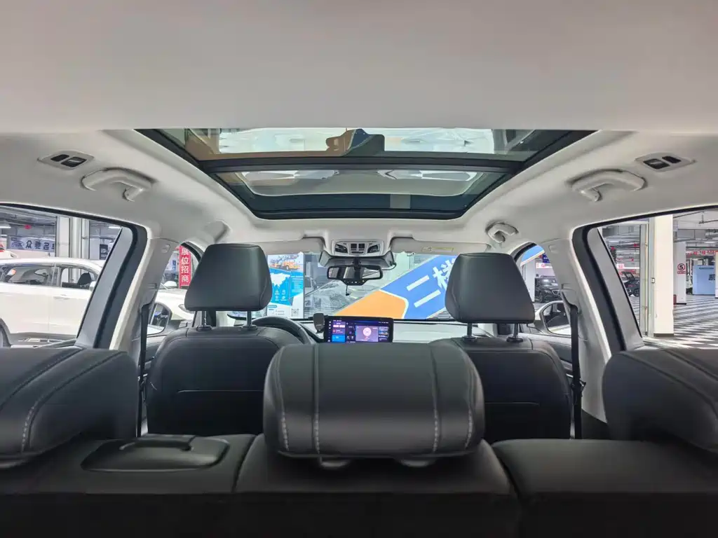 Haval H6 2023 — фото 19